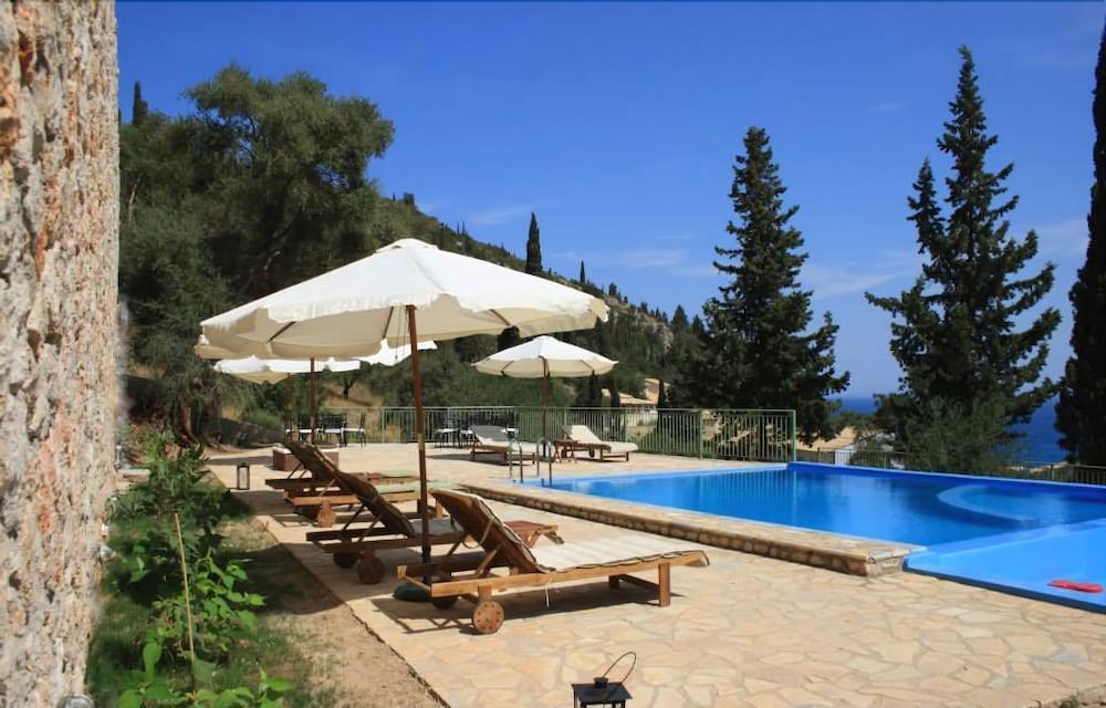 Lefkas Petra Hotel Ayios Nikitas Ngoại thất bức ảnh